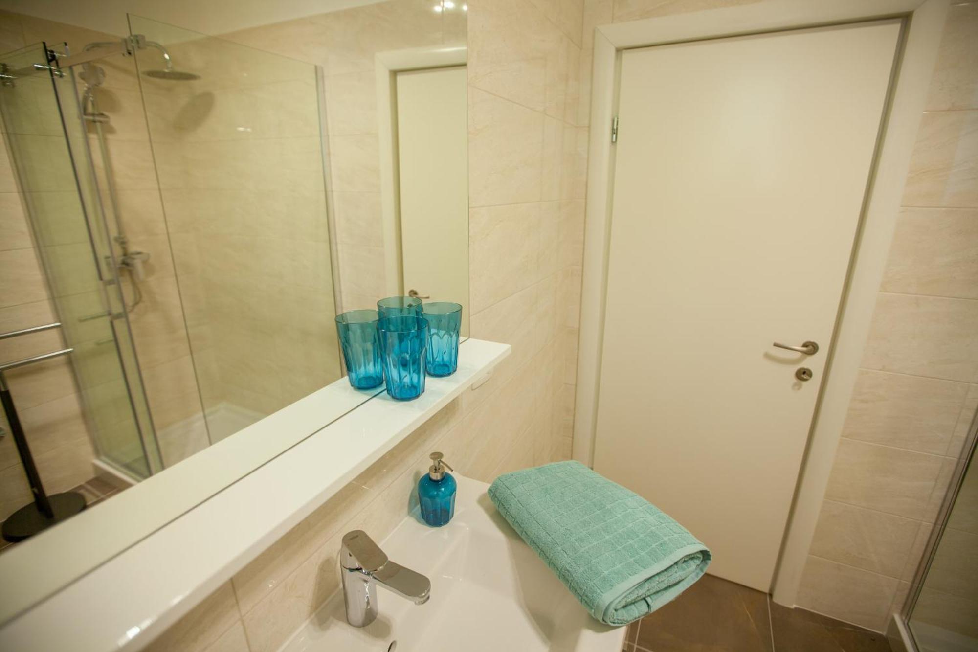 Apartments Villa Iva ラヴニ 部屋 写真